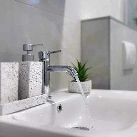 Apartamento Two Bedroom With Terrace A2 *