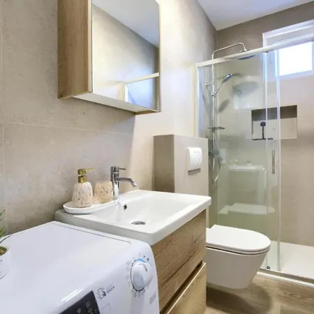 Lägenhet Two Bedroom With Terrace A2