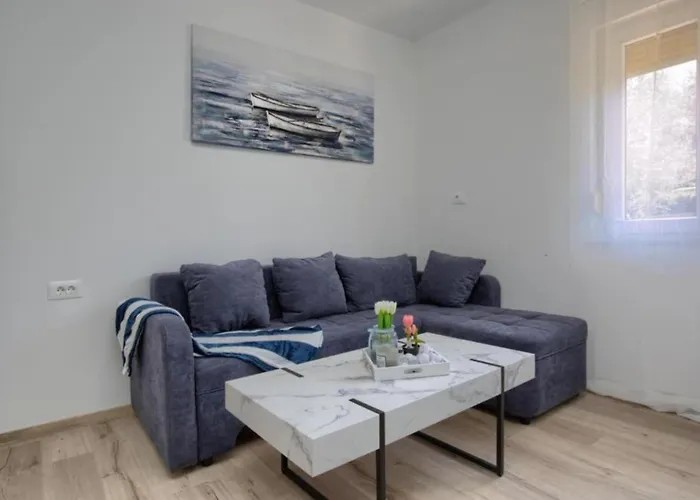 Apartmán Two Bedroom With Terrace A2 Pula