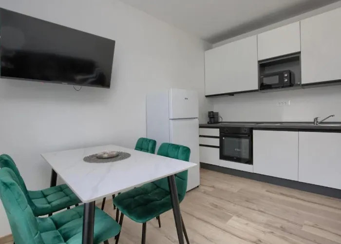 Two Bedroom With Terrace A2 Pola